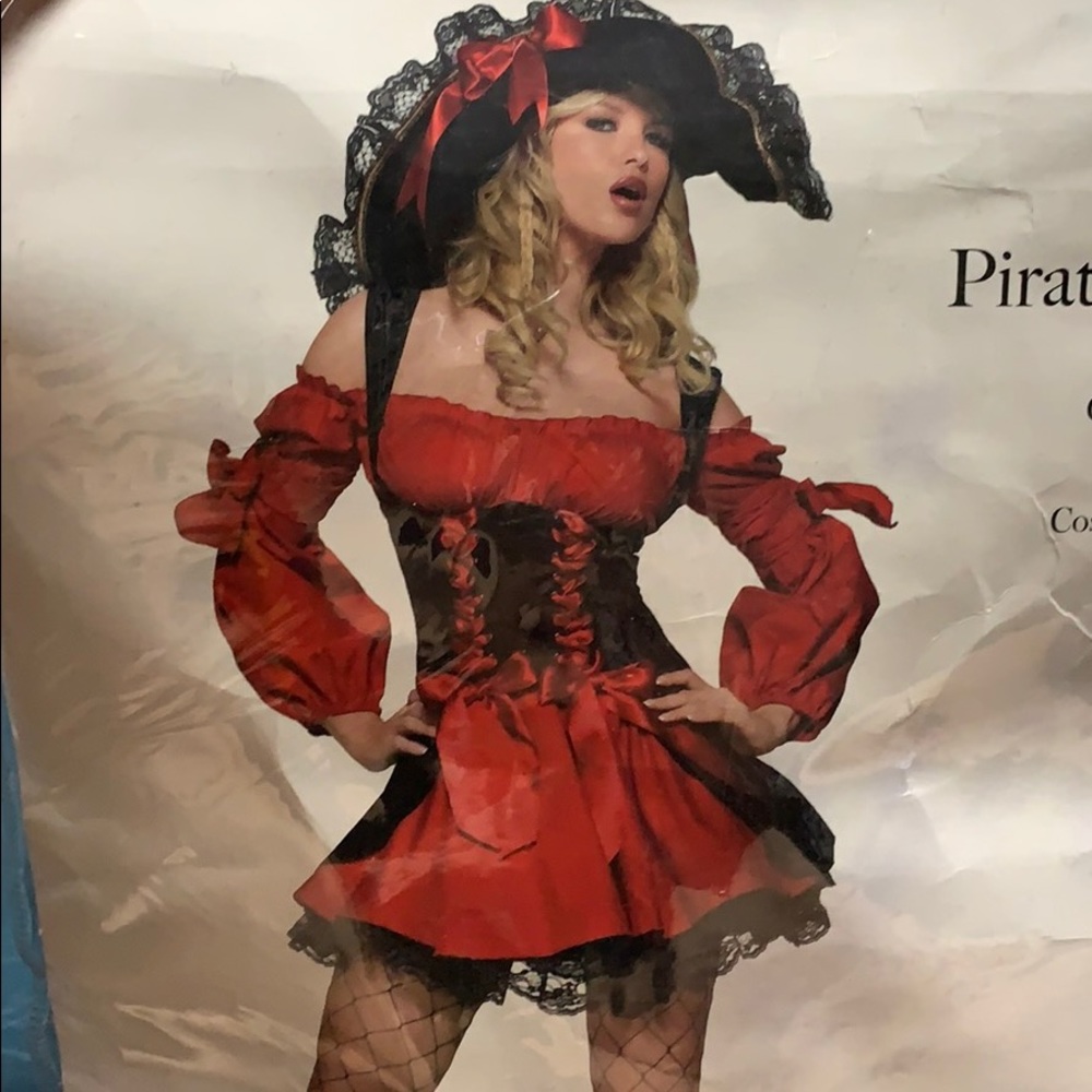 Leg Avenue Vixen Pirate Wench Costume Size Med